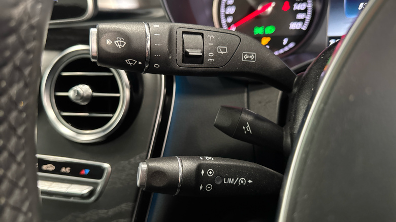 Mercedes-Benz GLC 220d 4Matic AMG Line Premium 5dr 9G-Tronic Diesel Estate